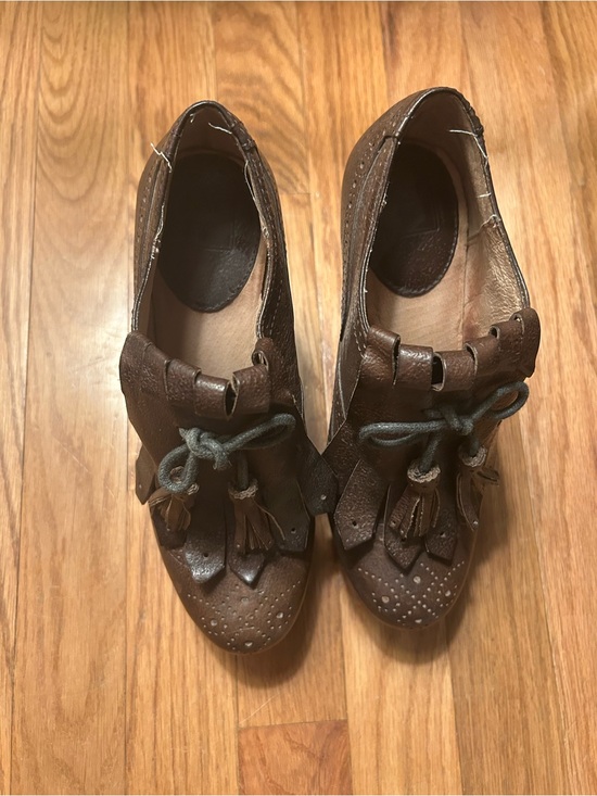 Frye Shoes - Frye Women’s Preppy Dark Brown Leather 6M Naiya Kiltie Oxford Platform Booties